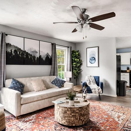 Modern Decor, Hot Tub, Fire Pit & River Access! Luray Εξωτερικό φωτογραφία