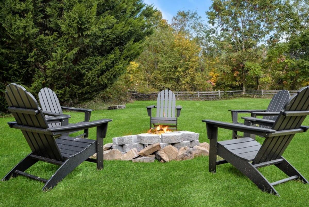 Modern Decor, Hot Tub, Fire Pit & River Access! Luray Εξωτερικό φωτογραφία