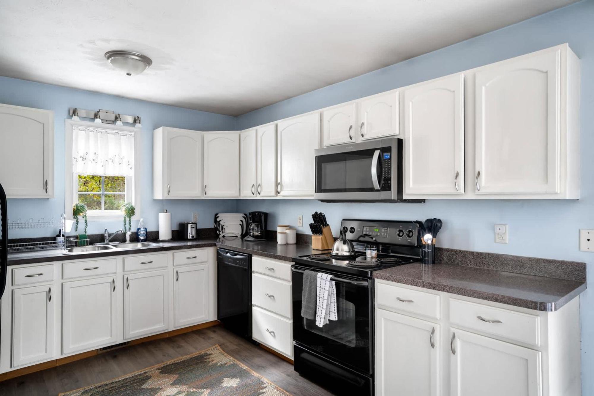 Modern Decor, Hot Tub, Fire Pit & River Access! Luray Εξωτερικό φωτογραφία